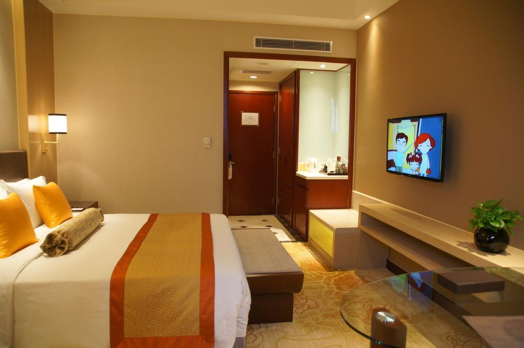 Kingswell Tongji Hotel 4*